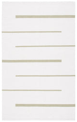 Safavieh Montauk 4'-0" x 6'-0" Rug in Ivory / Light Green