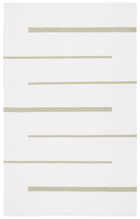 Safavieh Montauk 4'-0" x 6'-0" Rug in Ivory / Light Green