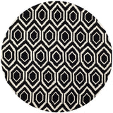 Safavieh Chatham 7'-0" x 7'-0" Rug in Black / Ivory