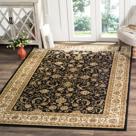 Safavieh Lyndhurst 4'-0" x 6'-0" Rug in Black / Ivory