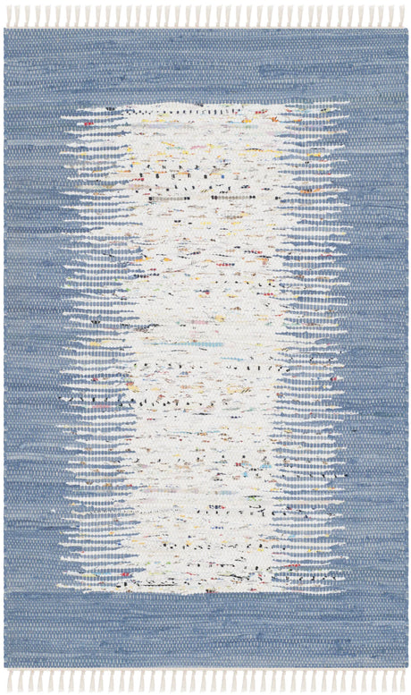 Safavieh Montauk 2'-6" x 4'-0" Rug in Ivory / Dark Blue