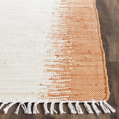 Safavieh Montauk 2'-3" x 6'-0" Rug in Orange