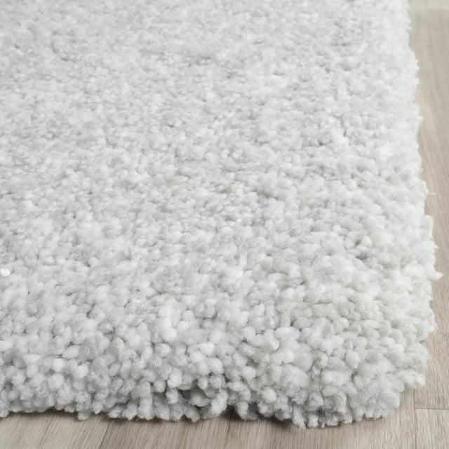 Safavieh Ultimate Shag 8'-0" x 10'-0" Rug in Silver / Ivory