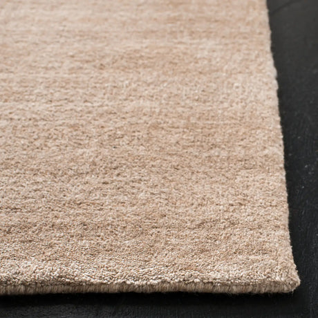 Safavieh Mirage 6'-0" x 9'-0" Rug in Beige