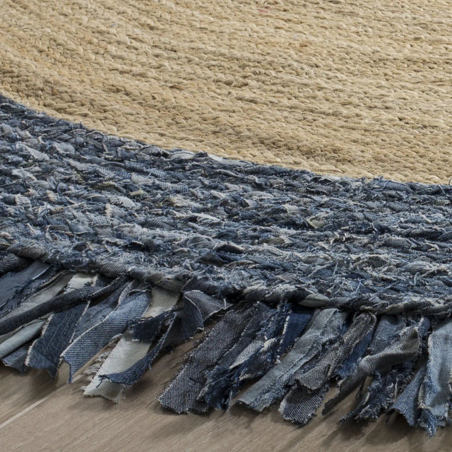 Safavieh Cape Cod 5'-0" x 5'-0" Rug in Ivory / Denim