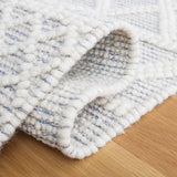 Safavieh Natura 4'-0" x 6'-0" Rug in Ivory / Blue