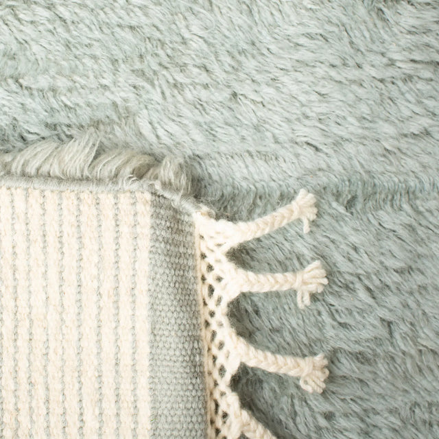 Safavieh Casablanca 5'-0" x 8'-0" Rug in Blue