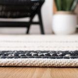Safavieh Striped Kilim 4'-0" x 6'-0" Rug in Ivory / Black