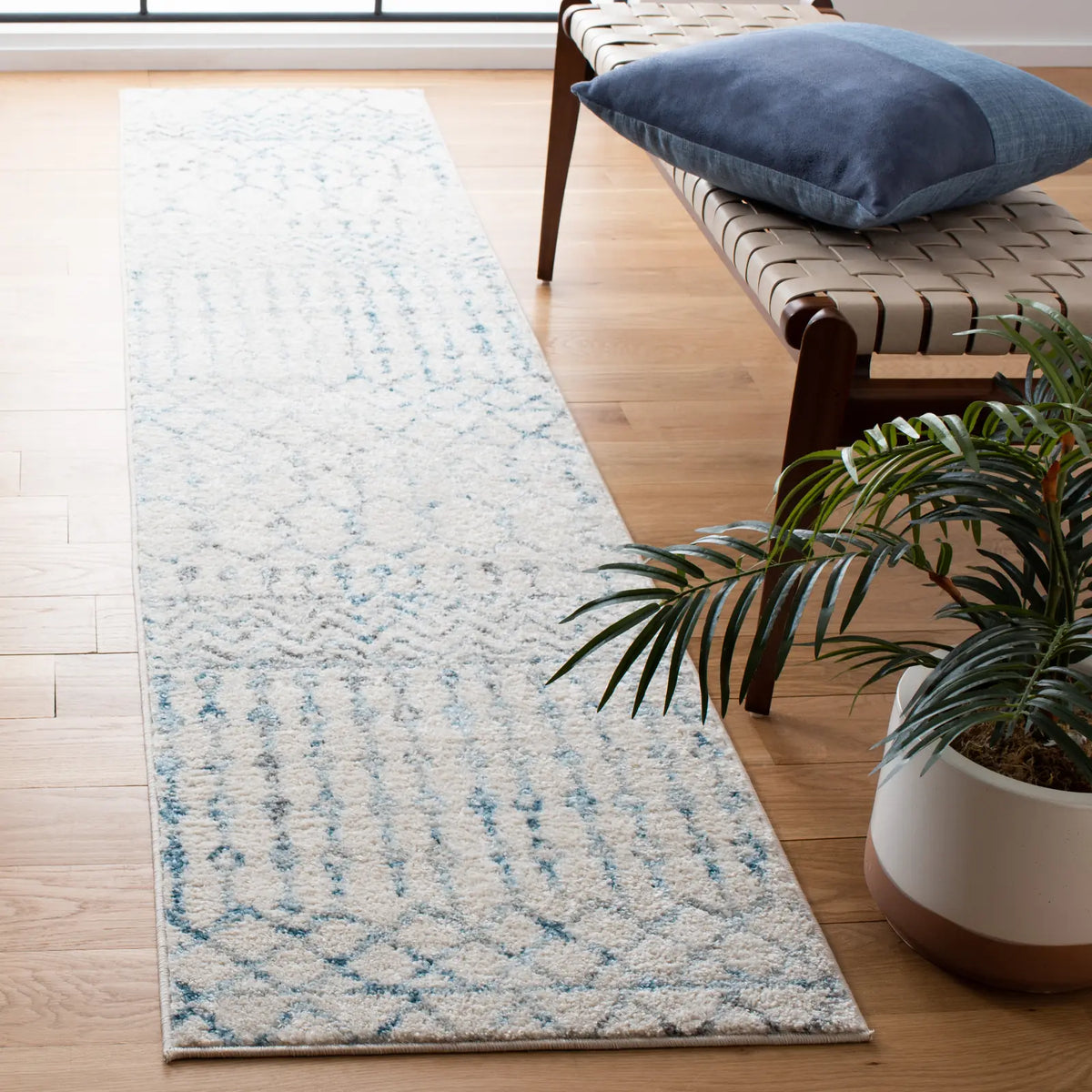Safavieh Tulum 2'-0" x 11'-0" Rug in Ivory / Turquoise