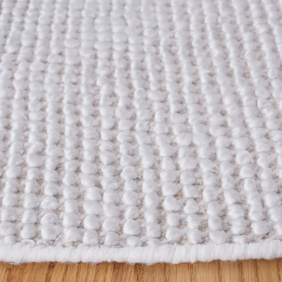Safavieh Natura 6'-0" x 6'-0" Rug in Ivory / Dark Grey