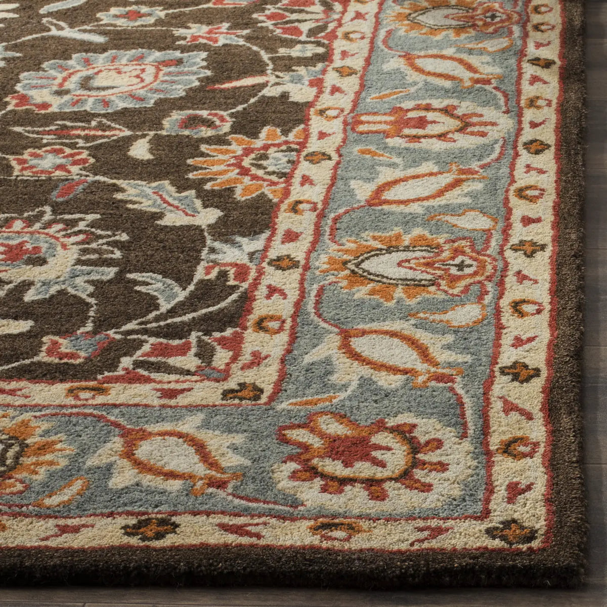 Safavieh Heritage 4'-0" x 6'-0" Rug in Charcoal / Blue