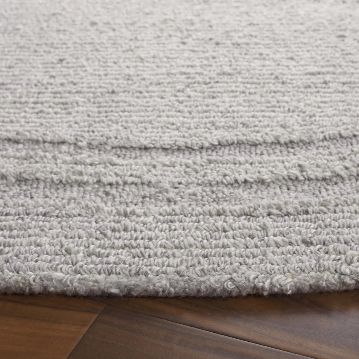 Safavieh Renewal 6'-0" x 6'-0" Rug in Silver
