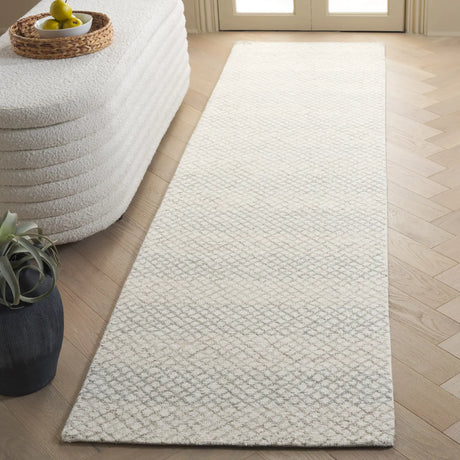 Safavieh Ebony 2'-3" x 9'-0" Rug in Ivory / Beige