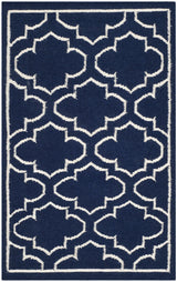 Safavieh Dhurries 2'-6" x 4'-0" Rug in Navy / Ivory