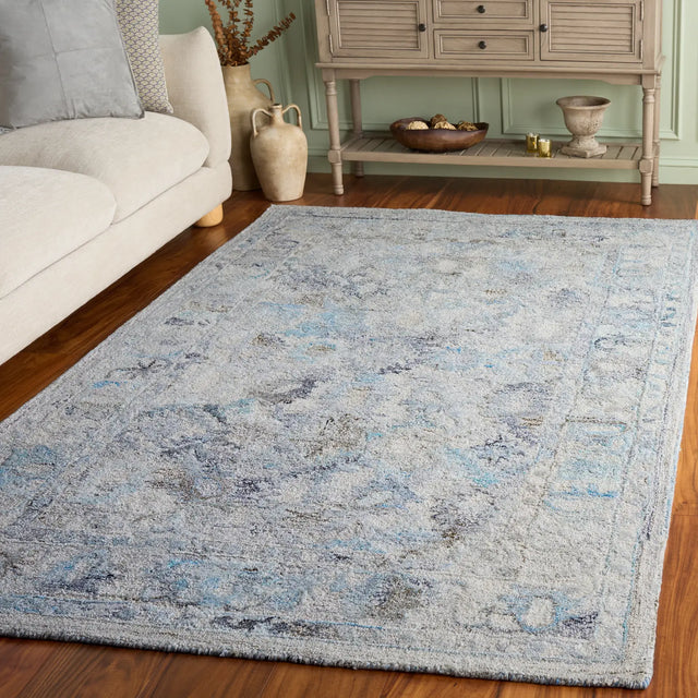 Safavieh Marquee 4'-0" x 6'-0" Rug in Light Blue / Beige
