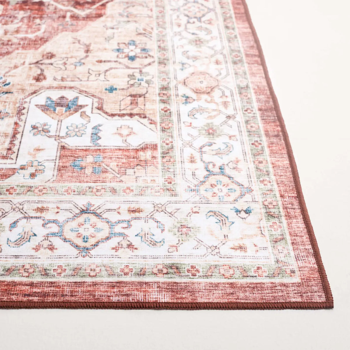 Safavieh Arizona 4'-0" x 6'-0" Rug in Rust / Gold