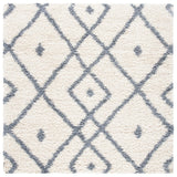 Safavieh Venus Shag 600 6'-7" x 6'-7" Rug in Ivory / Grey