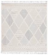 Safavieh Chloe 6'-7" x 6'-7" Rug in Ivory / Grey