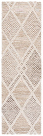 Safavieh Ebony 2'-3" x 8'-0" Rug in Beige / Ivory