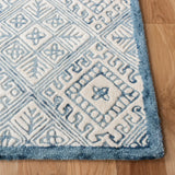 Safavieh Glamour 5'-0" x 8'-0" Rug in Blue / Ivory