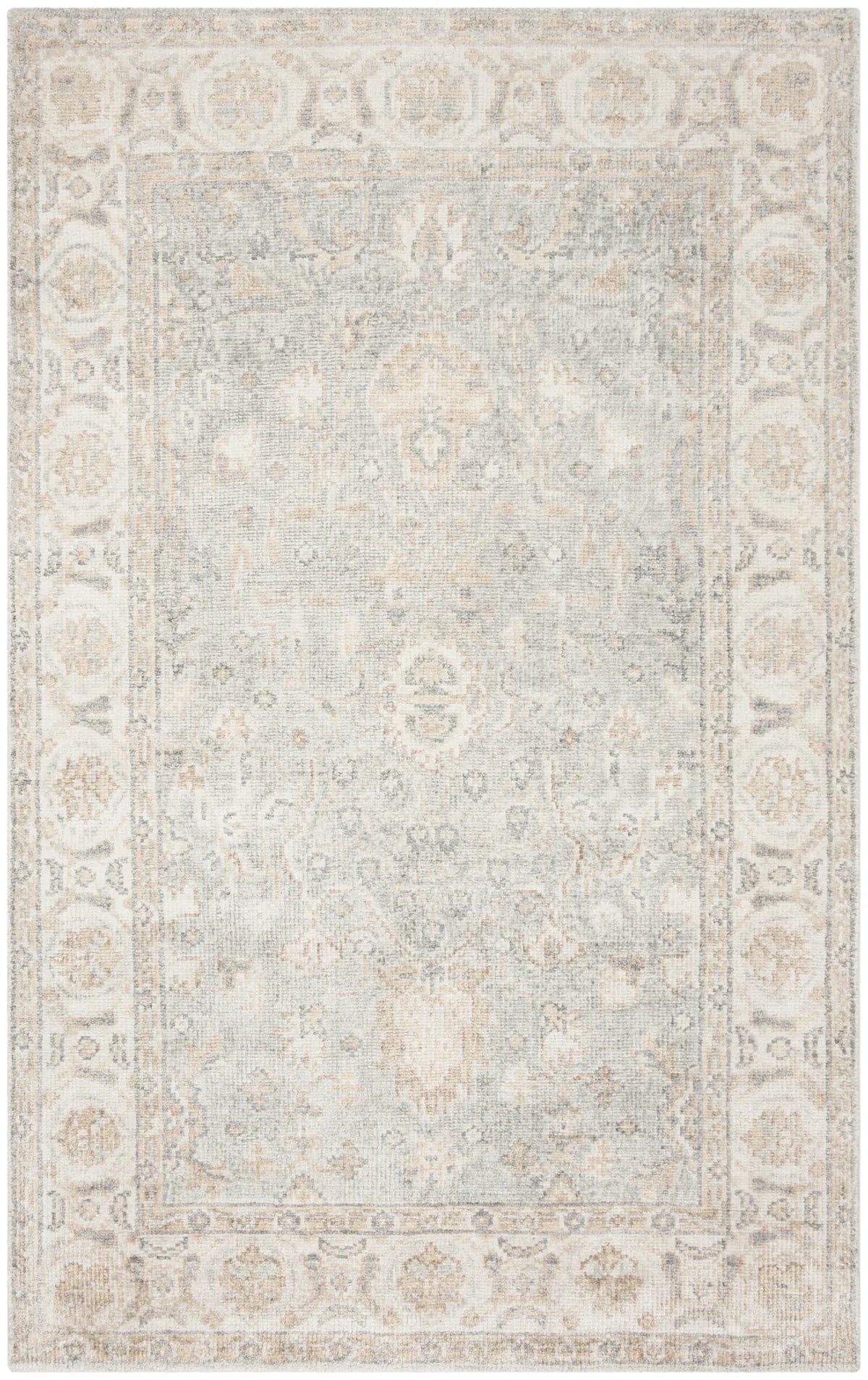 Safavieh Maharaja 4'-0" x 6'-0" Rug in Light Blue / Ivory