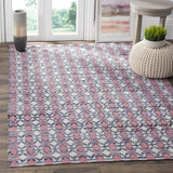 Safavieh Montauk 5'-0" x 8'-0" Rug in Coral / Multi