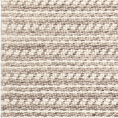 Chandra Suzette SUZ-55601 Silver / White rug, close-up detail