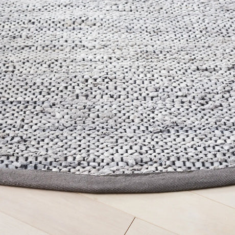 Safavieh Vintage Leather 7'-0" x 7'-0" Rug in Grey / Beige
