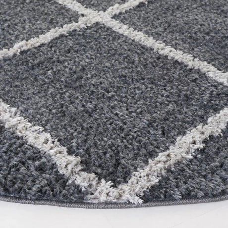 Safavieh Norway 6'-7" x 6'-7" Rug in Dark Grey / Light Grey