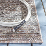 Safavieh Havana 4'-5" x 6'-5" Rug in Light Brown / Ivory