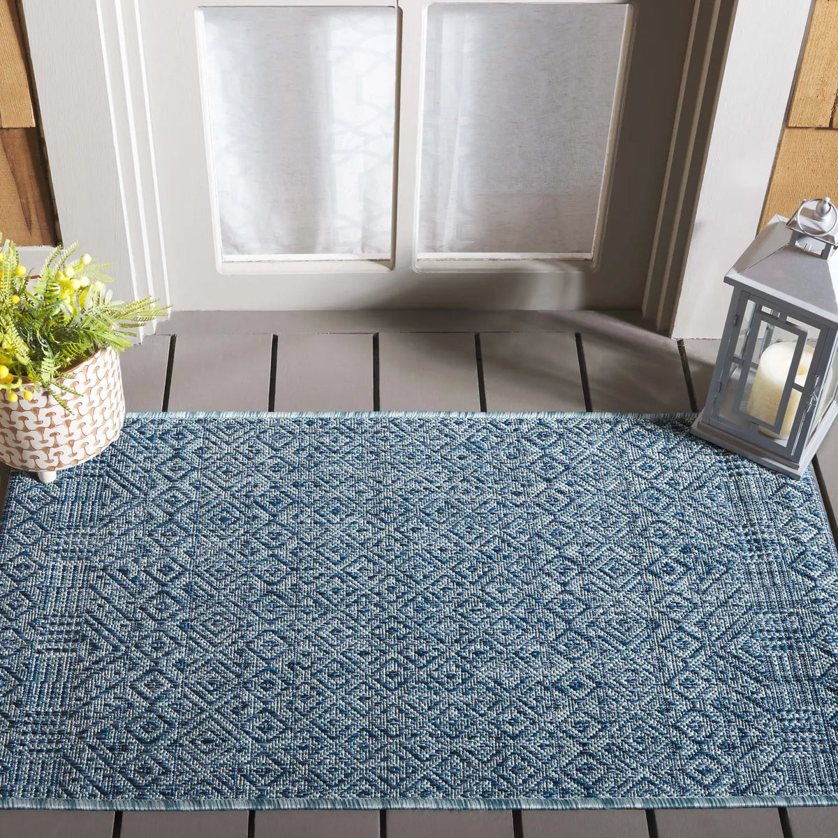 Safavieh Courtyard 2'-0" x 3'-7" Rug in Aqua / Navy