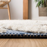 Safavieh Kenya 4'-0" x 6'-0" Rug in Navy / Ivory