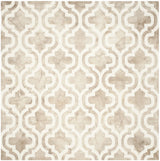 Safavieh Dip Dye 7'-0" x 7'-0" Rug in Beige / Ivory