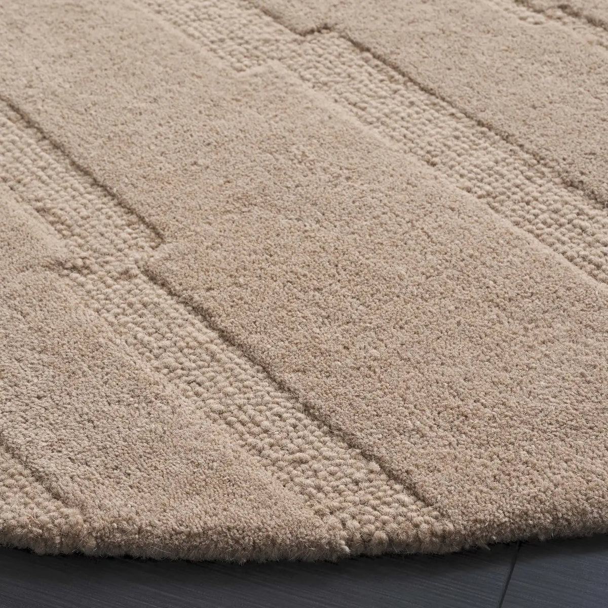 Safavieh Chatham 6'-0" x 6'-0" Rug in Taupe