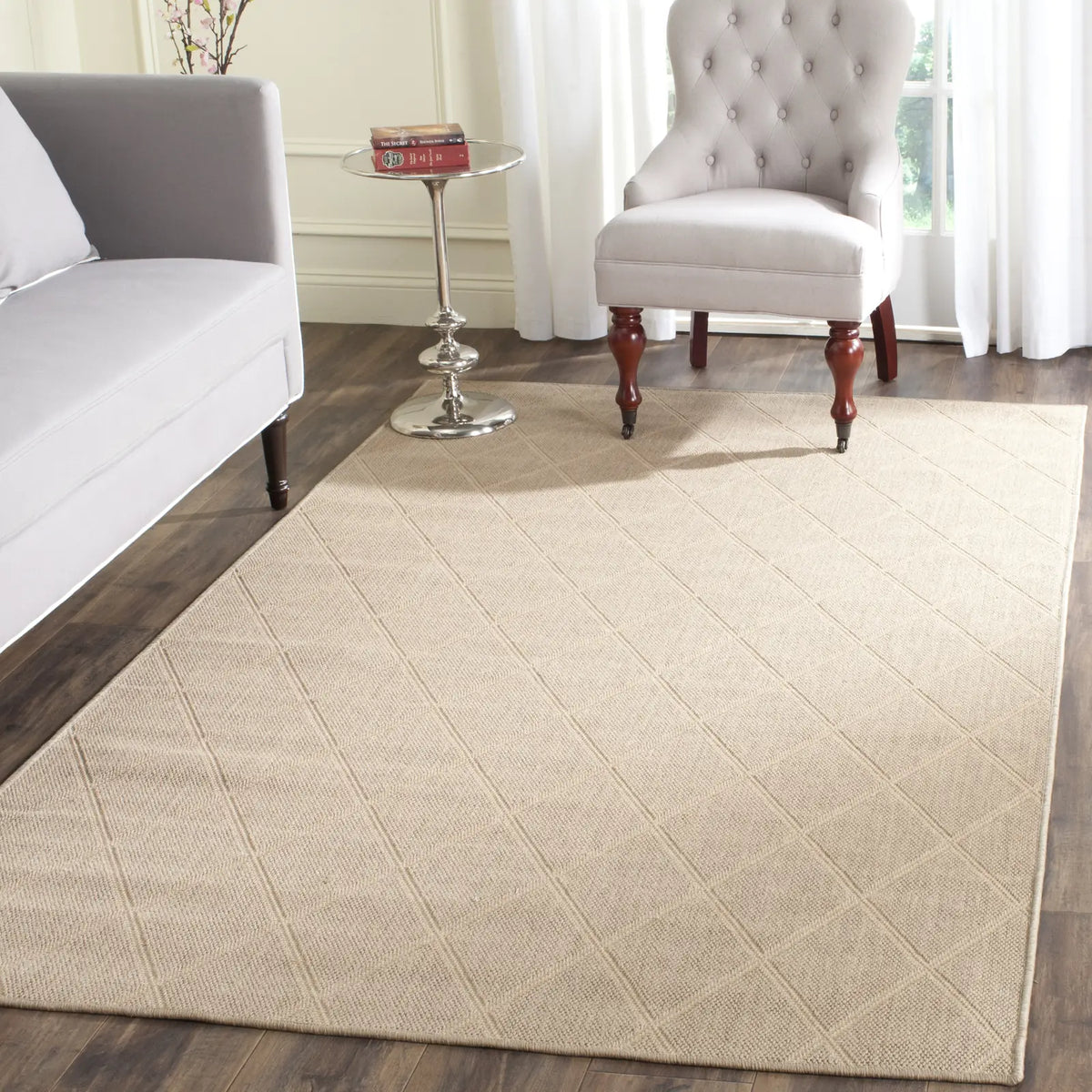 Safavieh Palm Beach 4'-0" x 6'-0" Rug in Seagrass