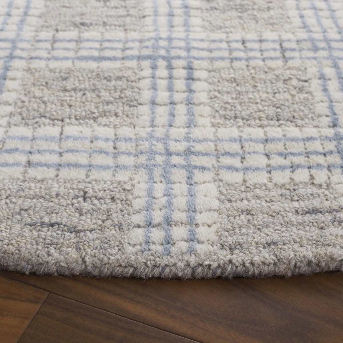 Safavieh Ebony 6'-0" x 6'-0" Rug in Silver / Ivory