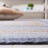 Safavieh Braided 4'-0" x 6'-0" Rug in Grey / Brown