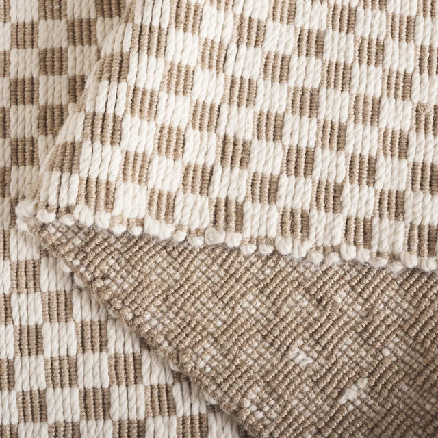 Safavieh Natural Fiber 4'-0" x 6'-0" Rug in Ivory / Natural