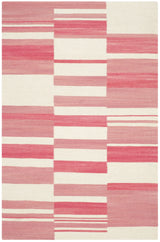Safavieh Kilim 4'-0" x 6'-0" Rug in Pink / Ivory