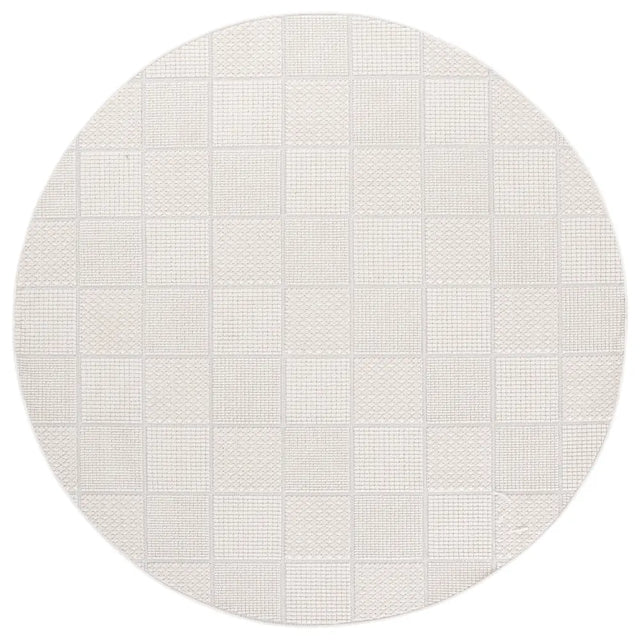 Safavieh Veranda 6'-7" x 6'-7" Rug in Ivory / Beige