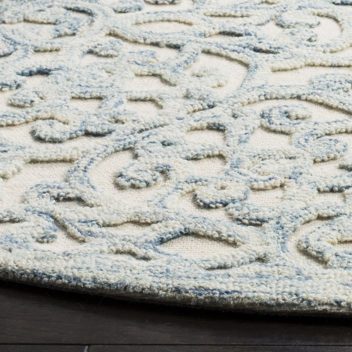 Safavieh Martha Stewart 6'-0" x 6'-0" Rug in Blue / Ivory