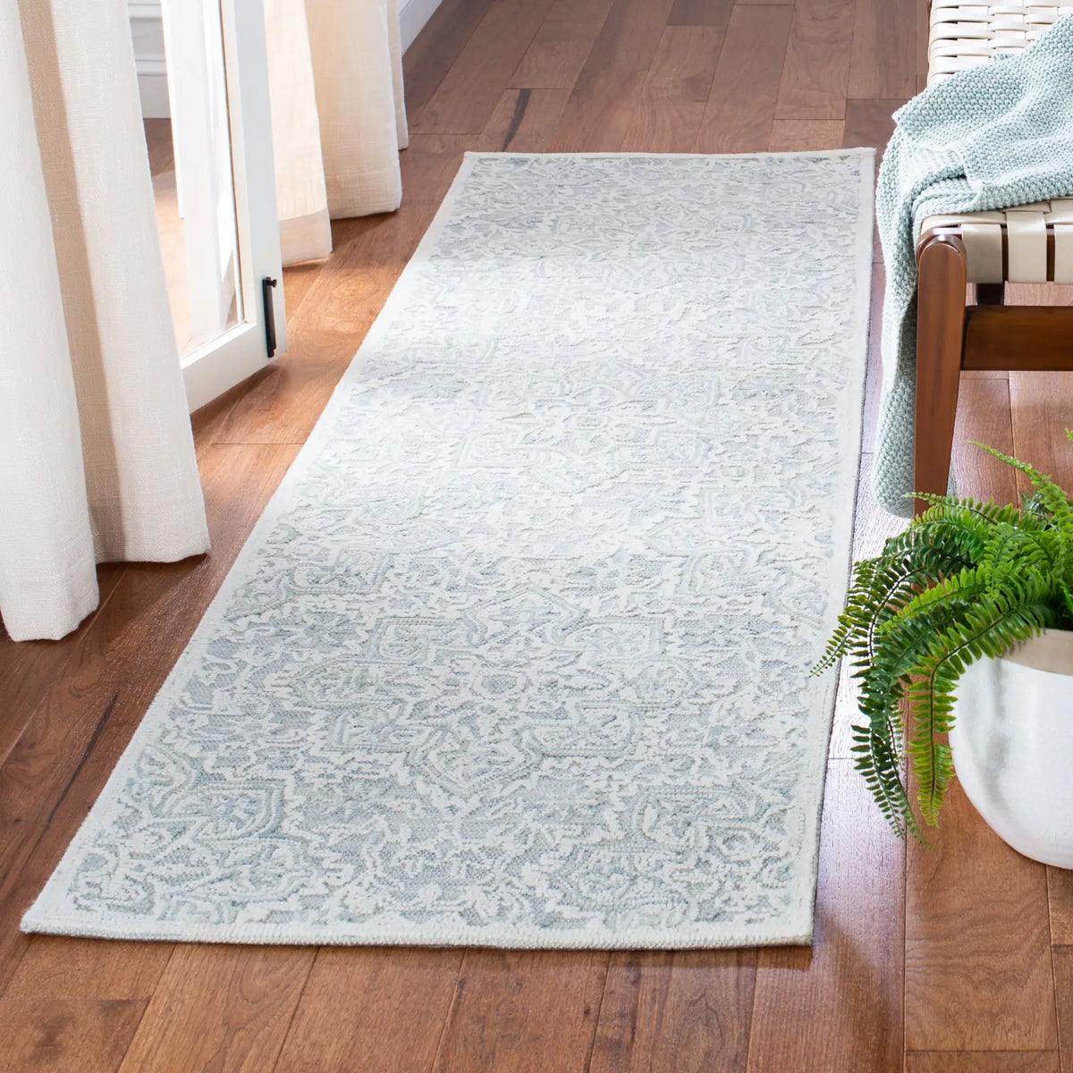 Safavieh Abstract 2'-3" x 8'-0" Rug in Grey / Beige
