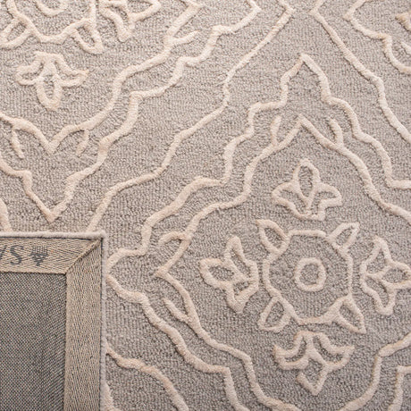 Safavieh Manchester 5'-0" x 8'-0" Rug in Light Blue / Taupe