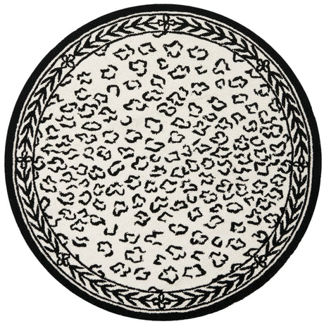 Safavieh Chelsea 3'-0" x 3'-0" Rug in Ivory / Black