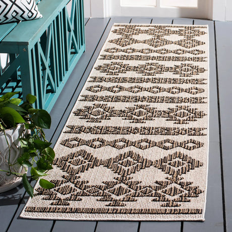 Safavieh Global 2'-2" x 8'-0" Rug in Beige / Dark Beig