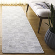 Safavieh Montauk 2'-3" x 8'-0" Rug in Silver / Ivory