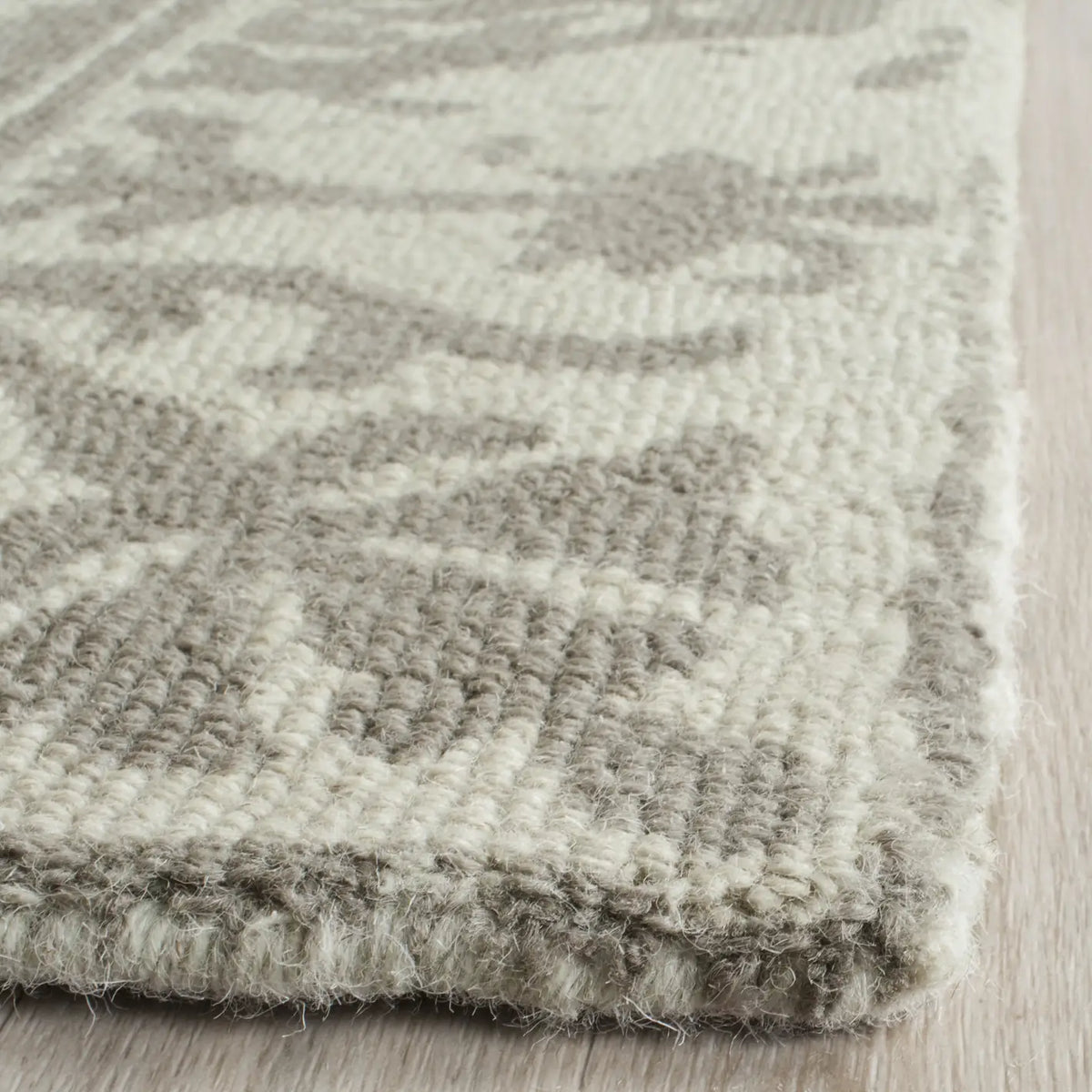 Safavieh Restoration Vintage 4'-0" x 6'-0" Rug in Light Sage