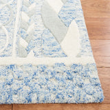 Safavieh Metro 4'-0" x 6'-0" Rug in Blue / Ivory
