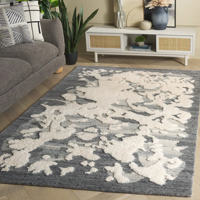 Safavieh Casablanca 4'-0" x 6'-0" Rug in Dark Grey / Ivory