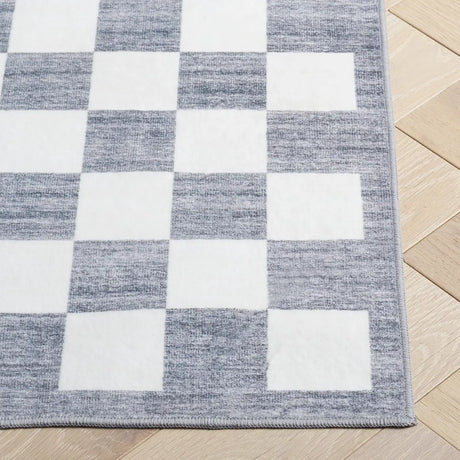 Safavieh Santa Clara 4'-0" x 6'-0" Rug in Ivory / Grey
